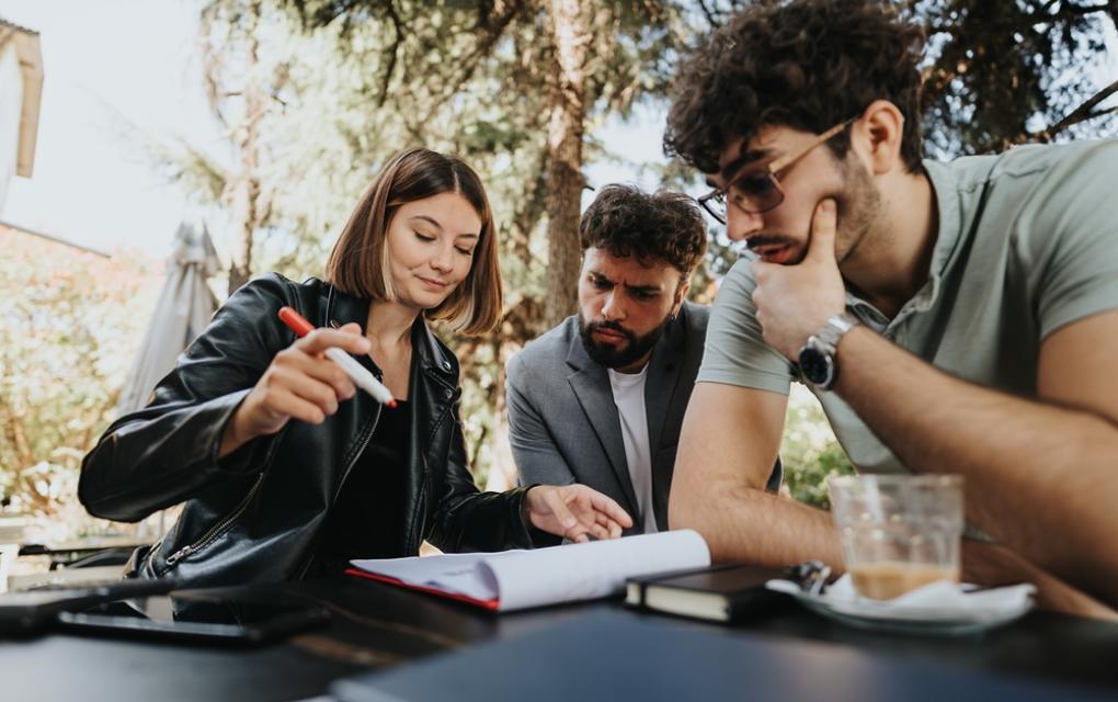 Como ter ideias valiosas estudando os concorrentes