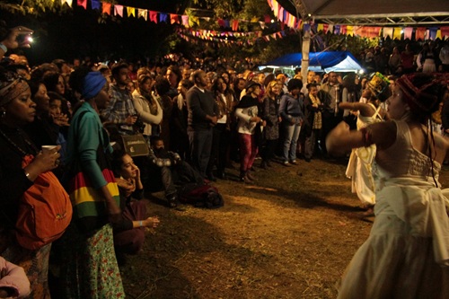 Apresentação do grupo Ilu Oba de Min no Arraial Afro-Julino