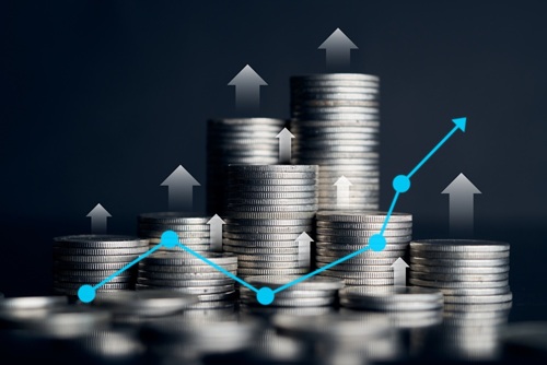 Opções de investimentos - moedas com gráficos positivos